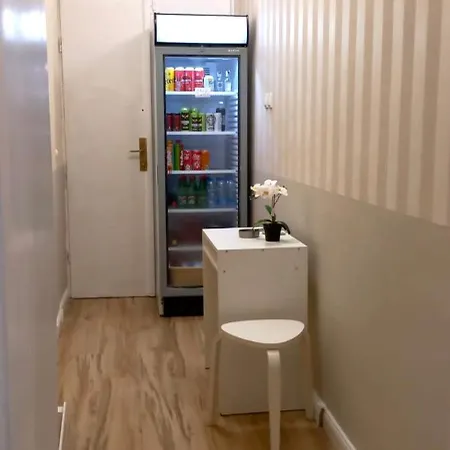 & Miavik אכסניה בלגרד